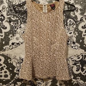 2b bebe sleeveless blouse